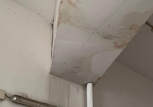 Reparação de fugas internas em tubagens de água