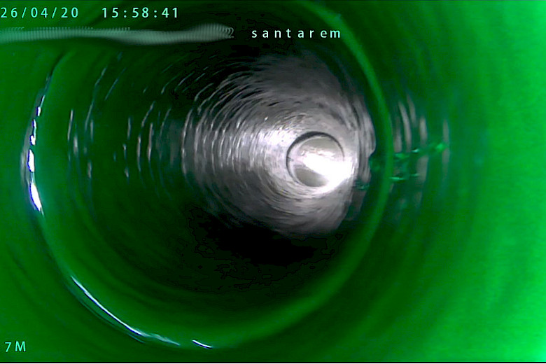 Epoxy pipe lining